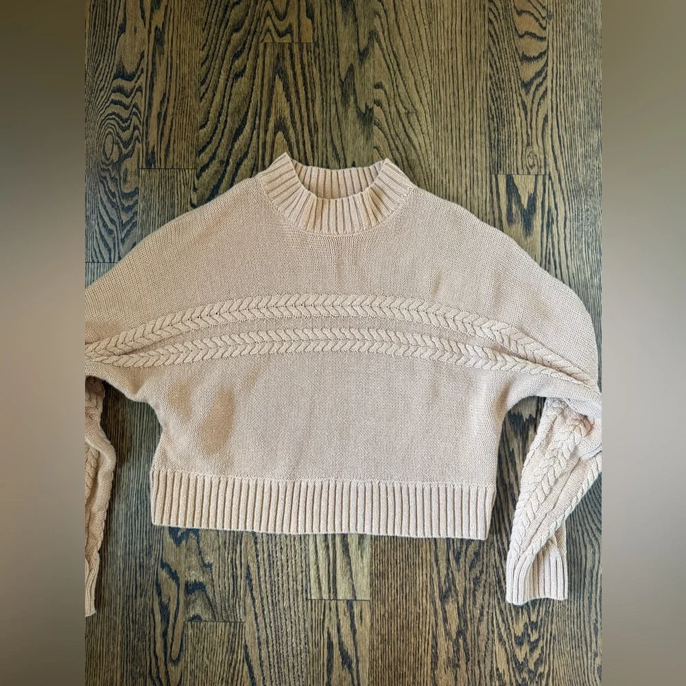 Pink Lily tan cropped mock neck sweater S